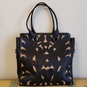 JL Saldivar Crossbody / Tote